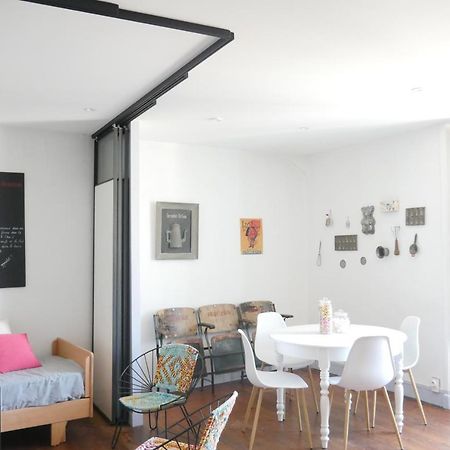 Surprenantes - La Biscuiterie Apartment Ngoại thất bức ảnh